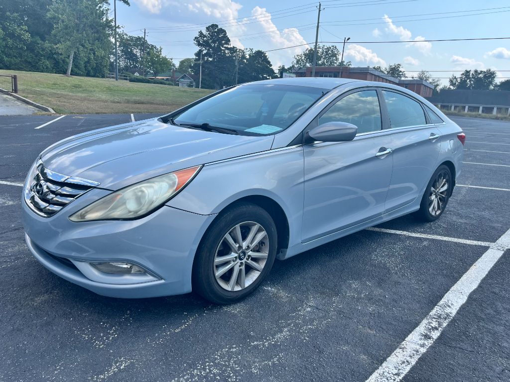 2011 Hyundai Sonata SE's photo